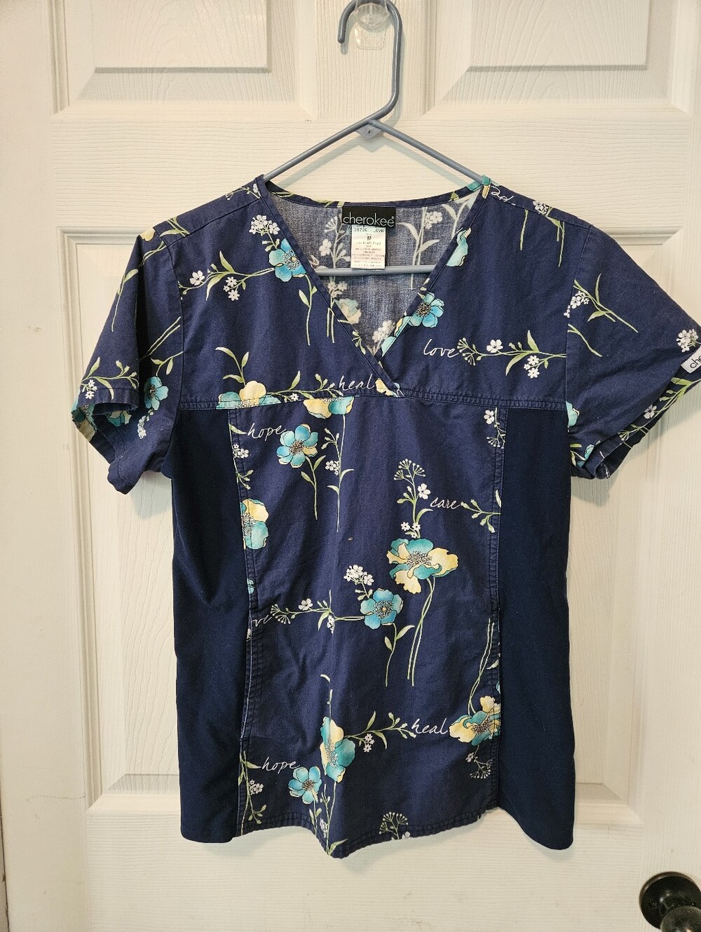 Cherokee Women's Navy Floral V-Neck Scrub Top